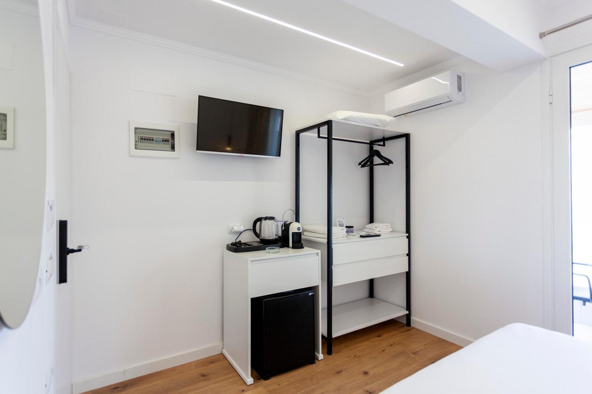 Ionio Rooms Himarë Eksteriør billede