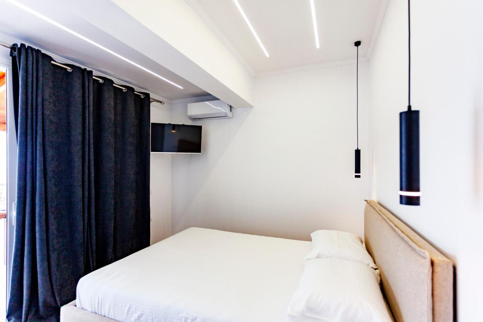 Ionio Rooms Himarë Eksteriør billede