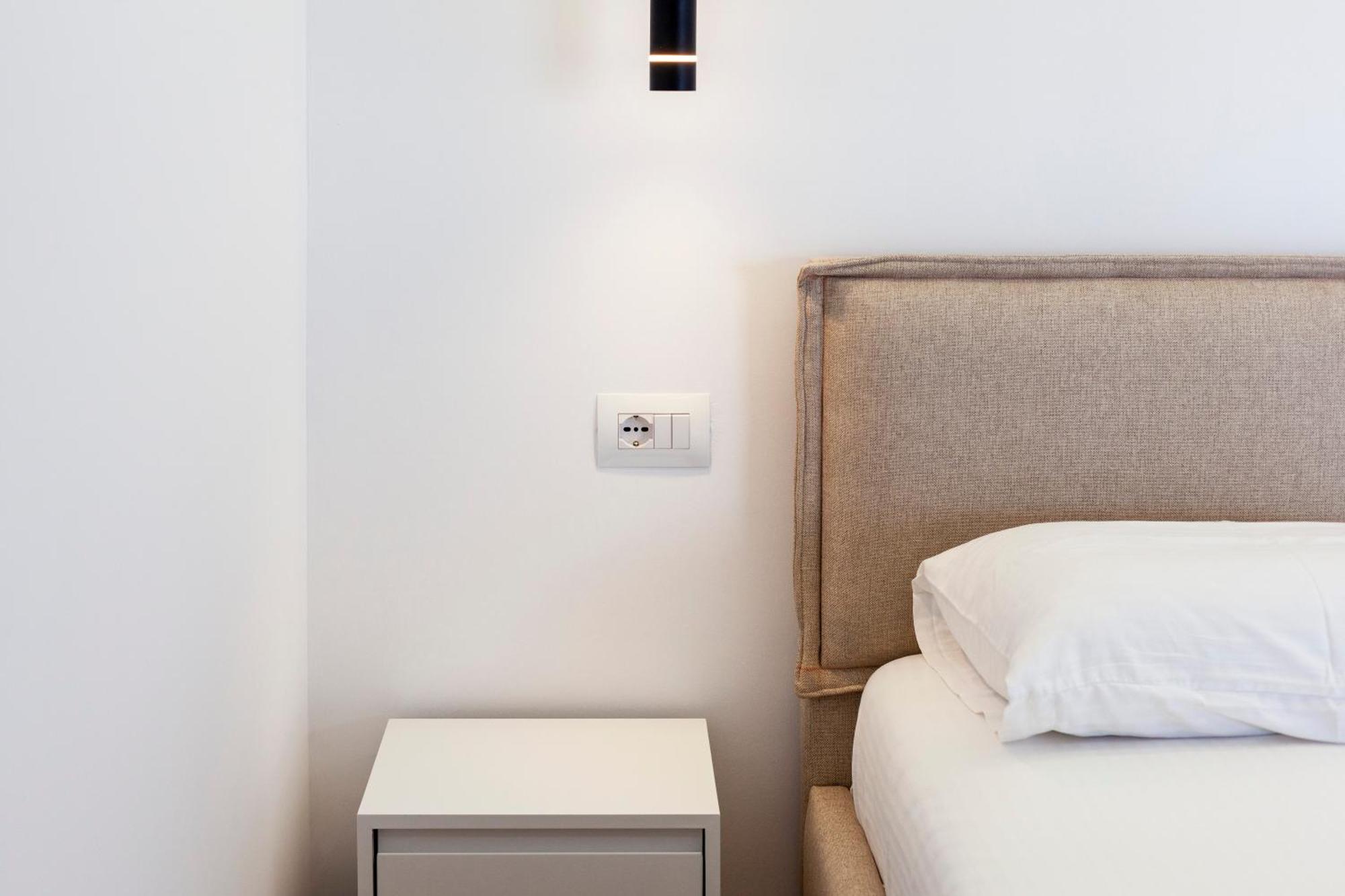 Ionio Rooms Himarë Eksteriør billede