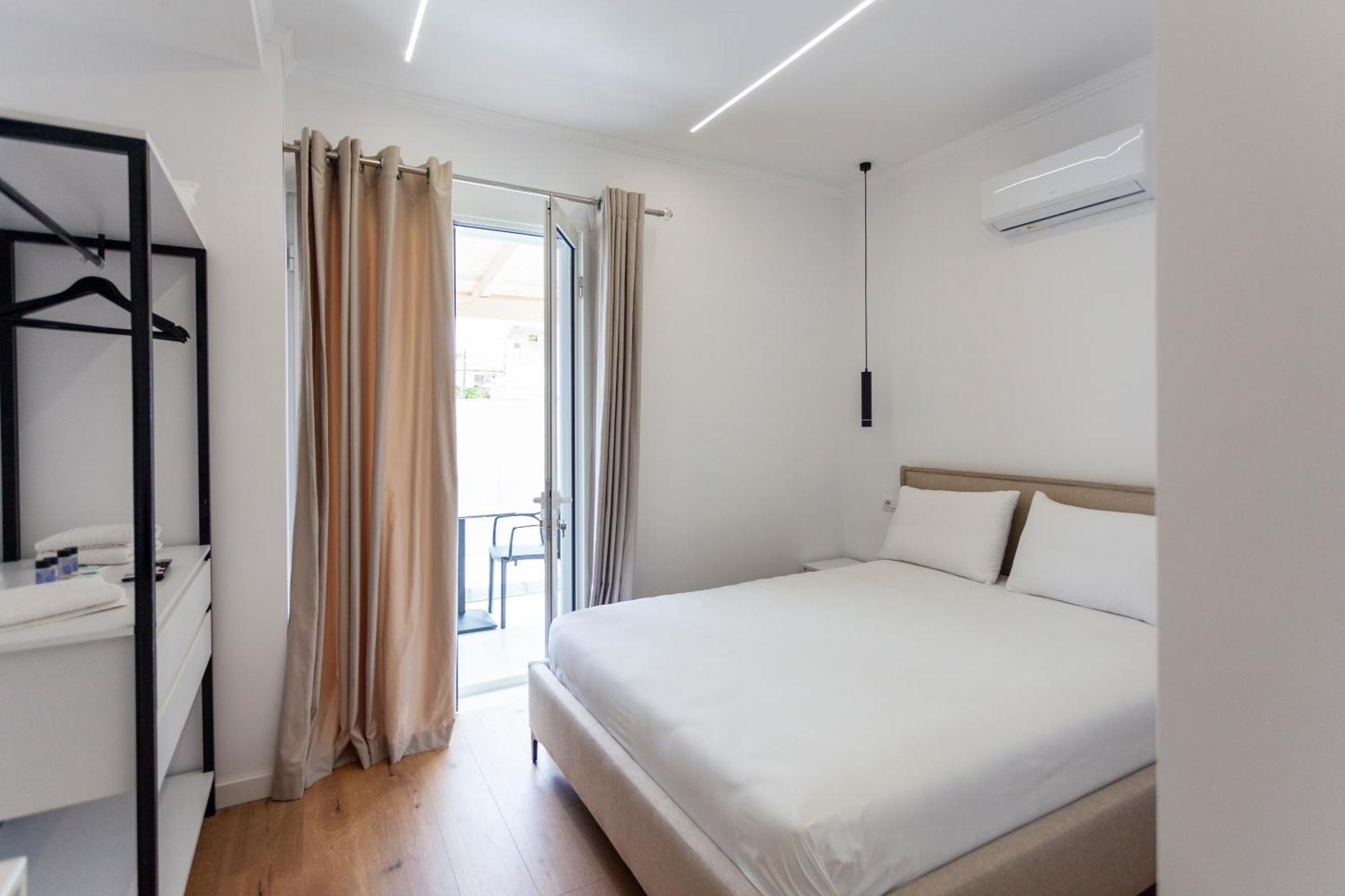Ionio Rooms Himarë Eksteriør billede